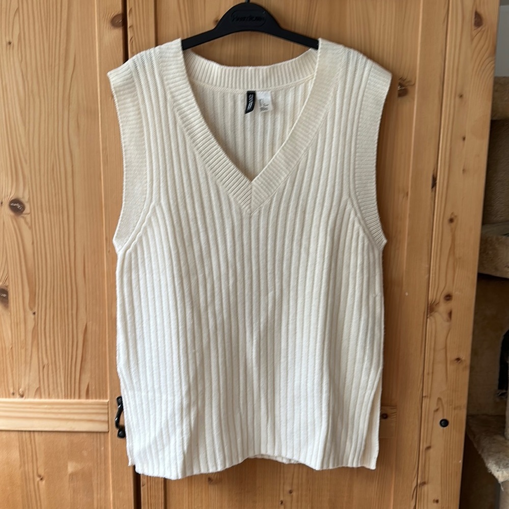 oversized knit vest